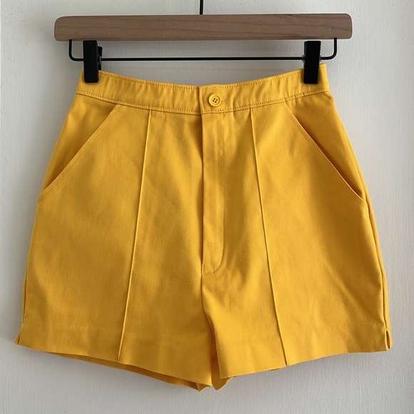 Vintage Pants - Vintage 1970s Gold Yellow Short Shorts 70s High Waist